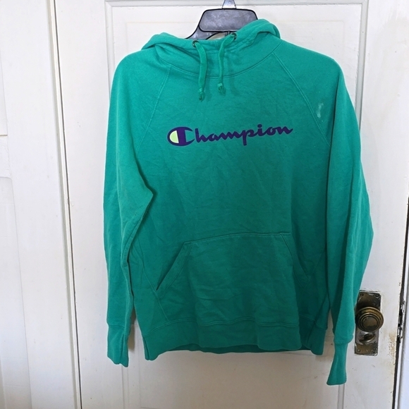 Champion Tops - Sweater